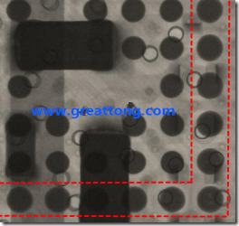 BGA錫球尺寸小于0.4mm，采用降低BGA內圍襲球的錫膏量所得到X-Ray，稍微留意一下可以發(fā)現(xiàn)最外圈的錫量(圓的直徑)比其他內圍的錫球上的錫量來得多一點點。也就是外圈的黑色圓形直徑比內圈的圓形來得大一點點。